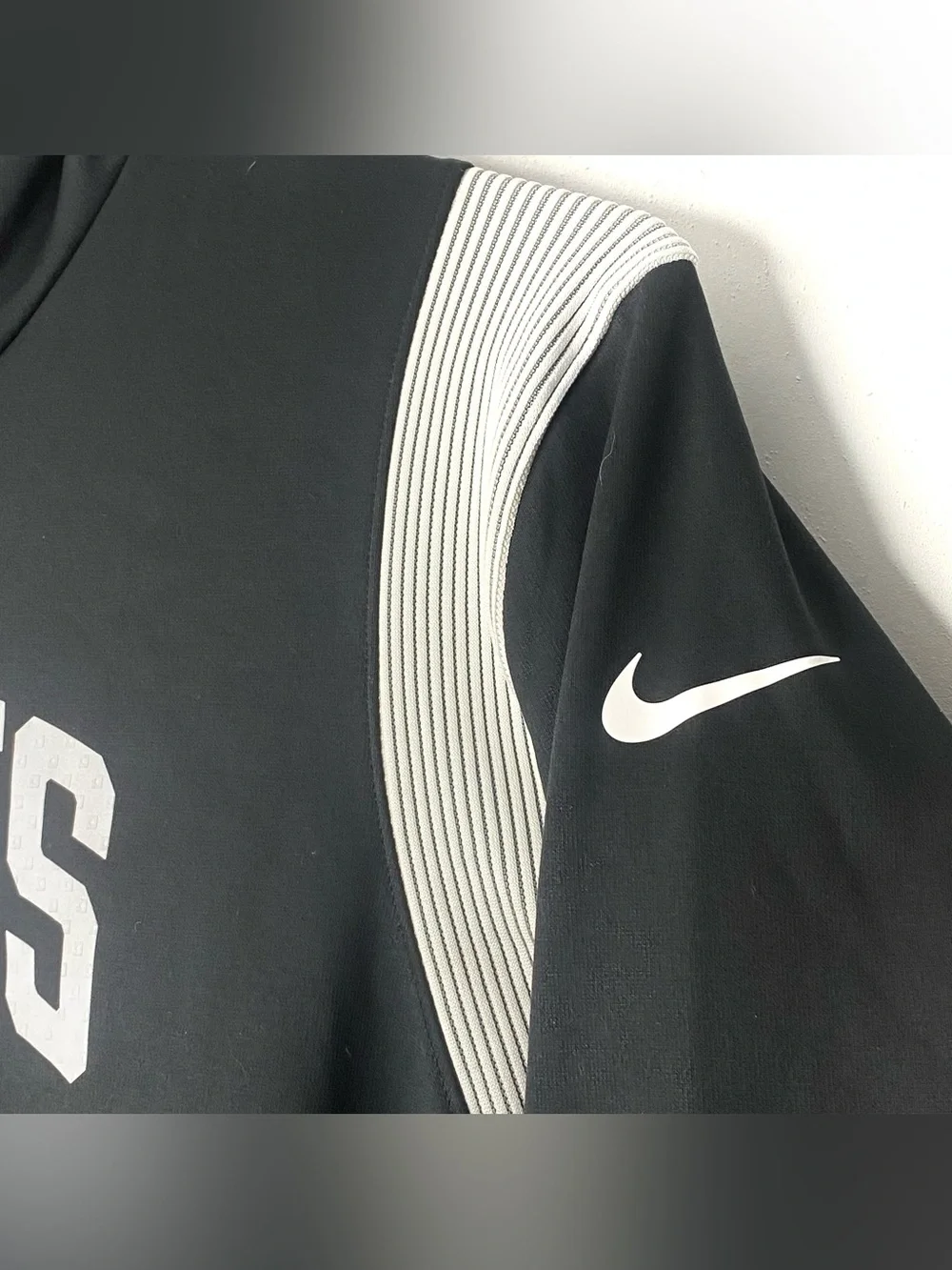 Nike Philadelphia Eagles On Field Therma-Fit Black Performance Hoodie Sweatshirt